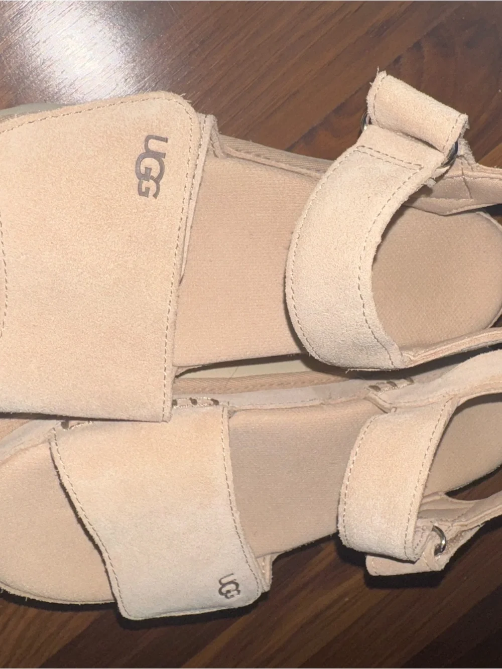 Women’s Ugg Goldenstar Platform Sandals